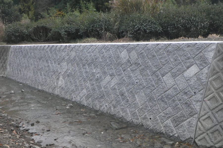 一級河川　朝柄川右岸　河川災害復旧工事